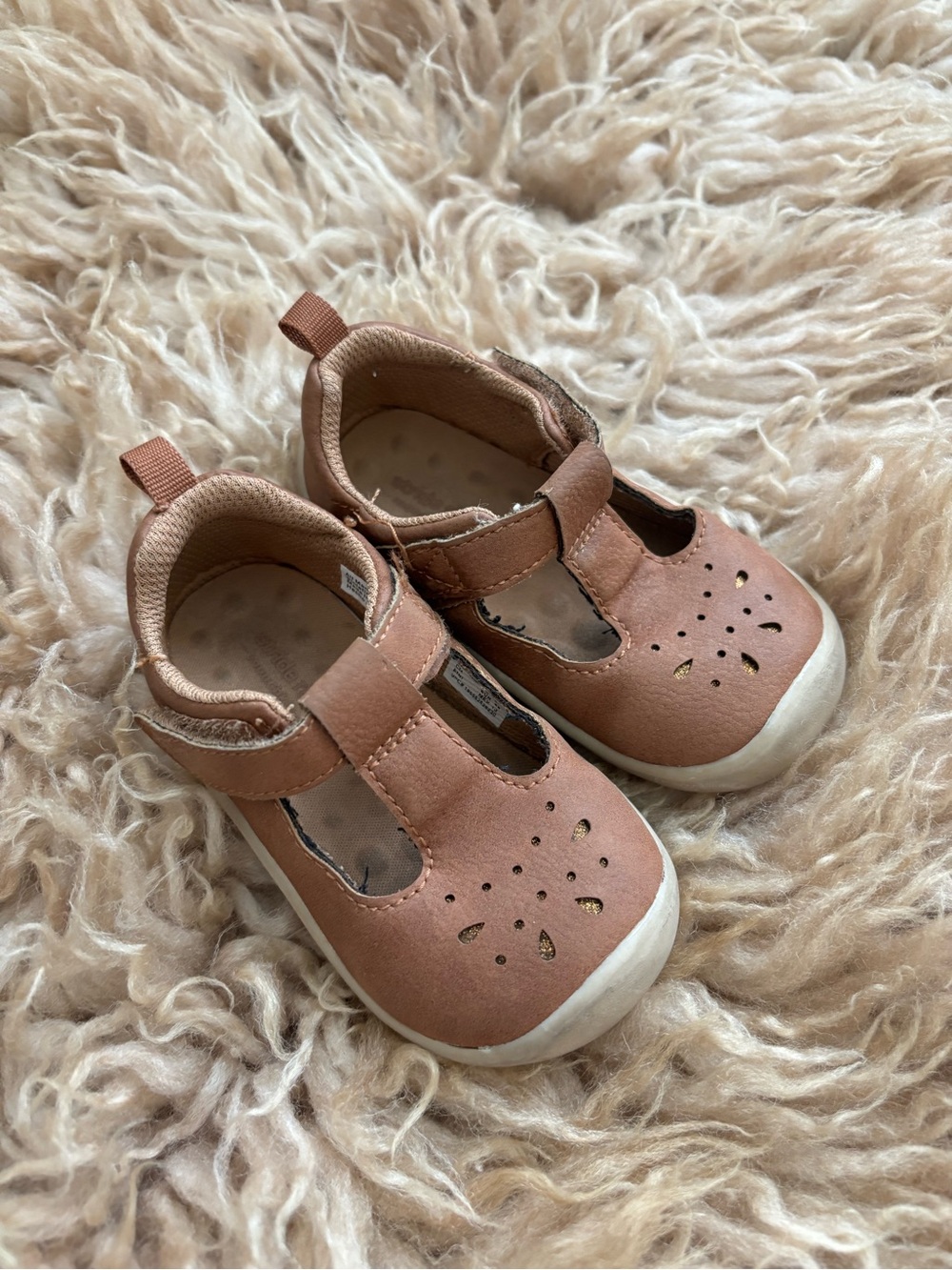 Stride rite toddler shoes